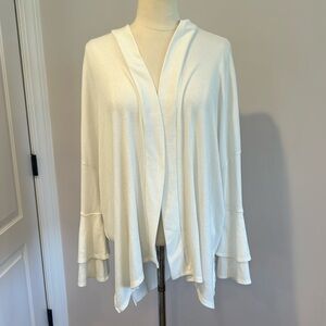 New! Le lis cardigan in great condition